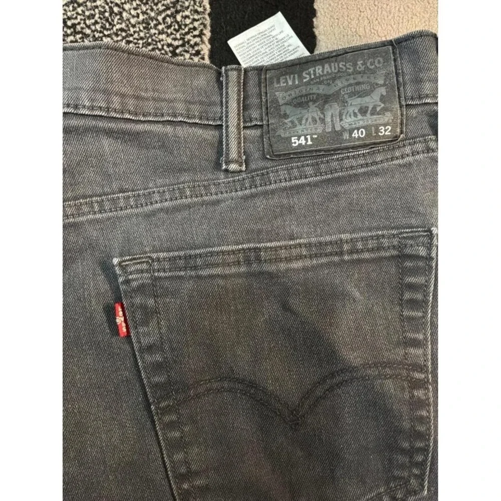 Levi's 541 Athletic Taper Mens 40x32 Charcoal Grey Good